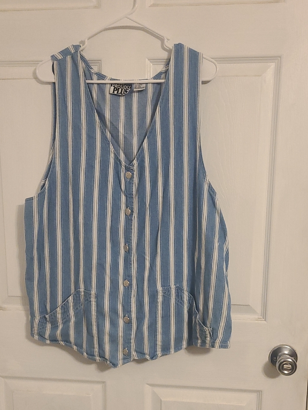 Vintage 1990s Blue & White Striped Button-Front Sleeveless vest